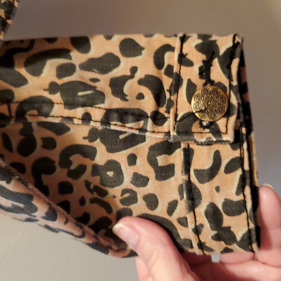 NWT Charlie Paige Denim Animal Print Jacket - Picture 6 of 9